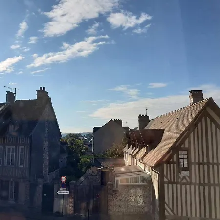 Apartment La Maison Des Lumieres Honfleur